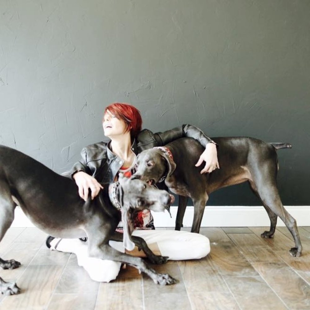 Meet your Posher, Adrienne